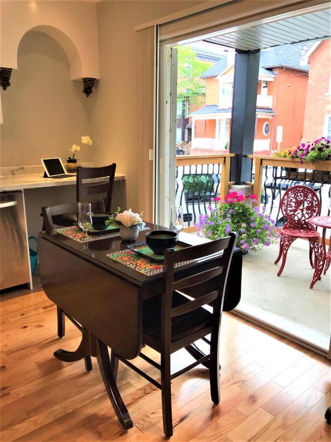 Ottawa Downtown Executive Apartment Retreat With Private Balcony Near Bank Street - Sleep Max 2 Ngoại thất bức ảnh